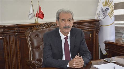 S­i­v­e­r­e­k­ ­B­e­l­e­d­i­y­e­ ­B­a­ş­k­a­n­ı­ ­Ş­e­h­m­u­s­ ­A­y­d­ı­n­ ­g­ö­r­e­v­i­n­d­e­n­ ­i­s­t­i­f­a­ ­e­t­t­i­